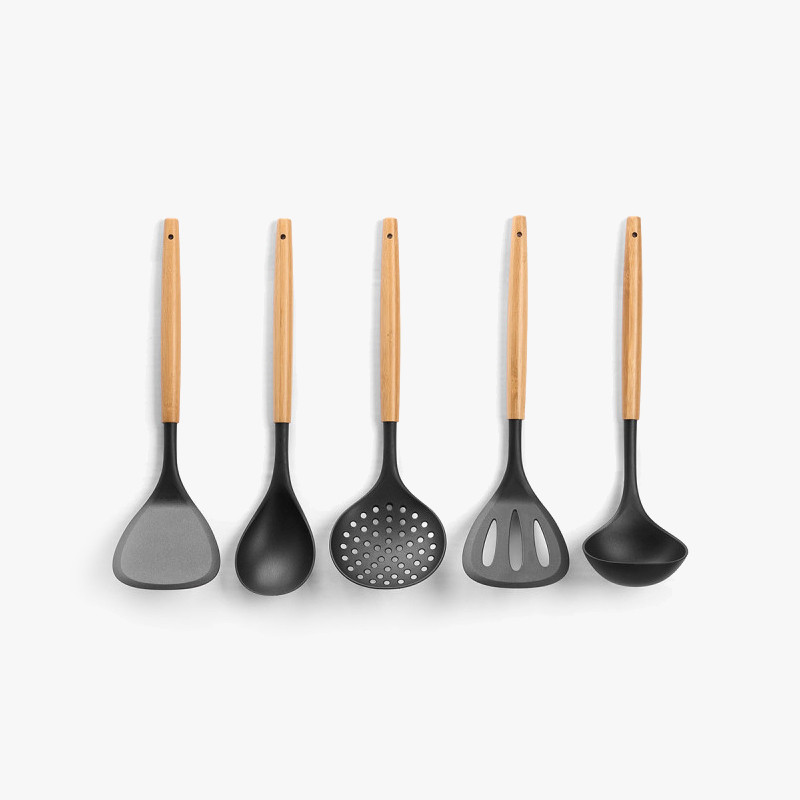 Kinvara Set 5 utensilios de cocina - Mango de bambú